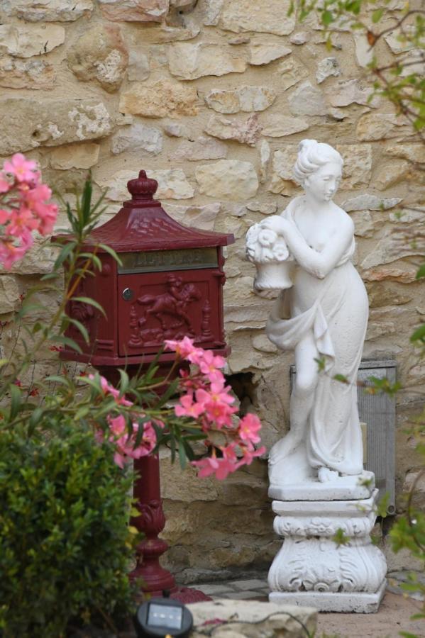 Hotel Le Saint Laurent Εξωτερικό φωτογραφία